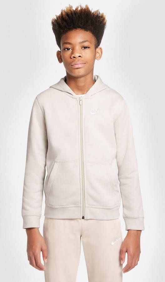 Nike sportswear club vest wit kinderen